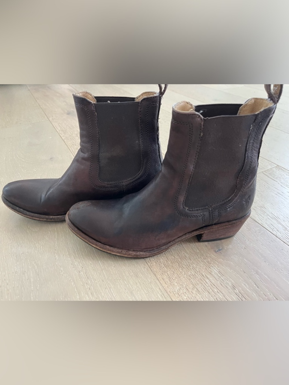 Frye Vintage Dark Brown Leather Chelsea Booties - Picture 2 of 7